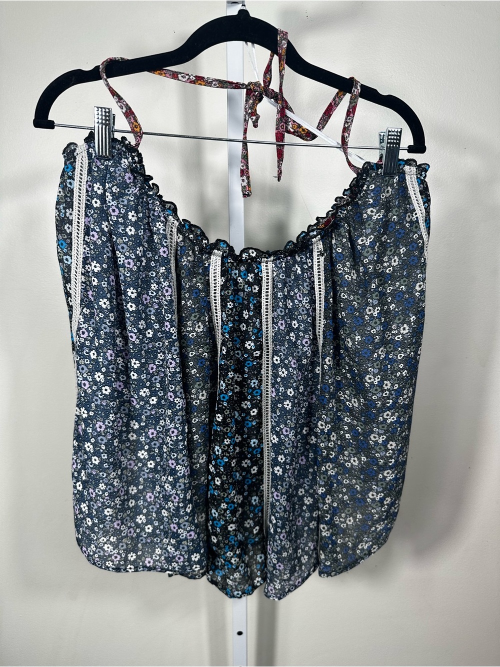 L100. Free People Floral Lace Trim Strappy Cami Midnight Combo L NWT $128